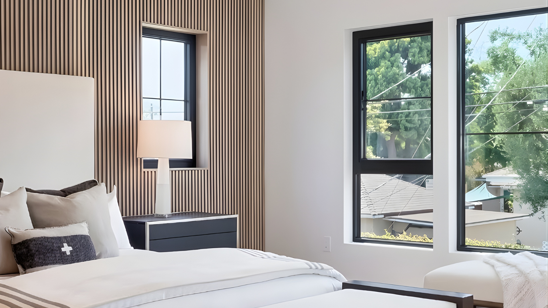 VLX 500 Single & Double Hung Window in Los Angeles, CA | Sightline Windows & Doors - detail 4